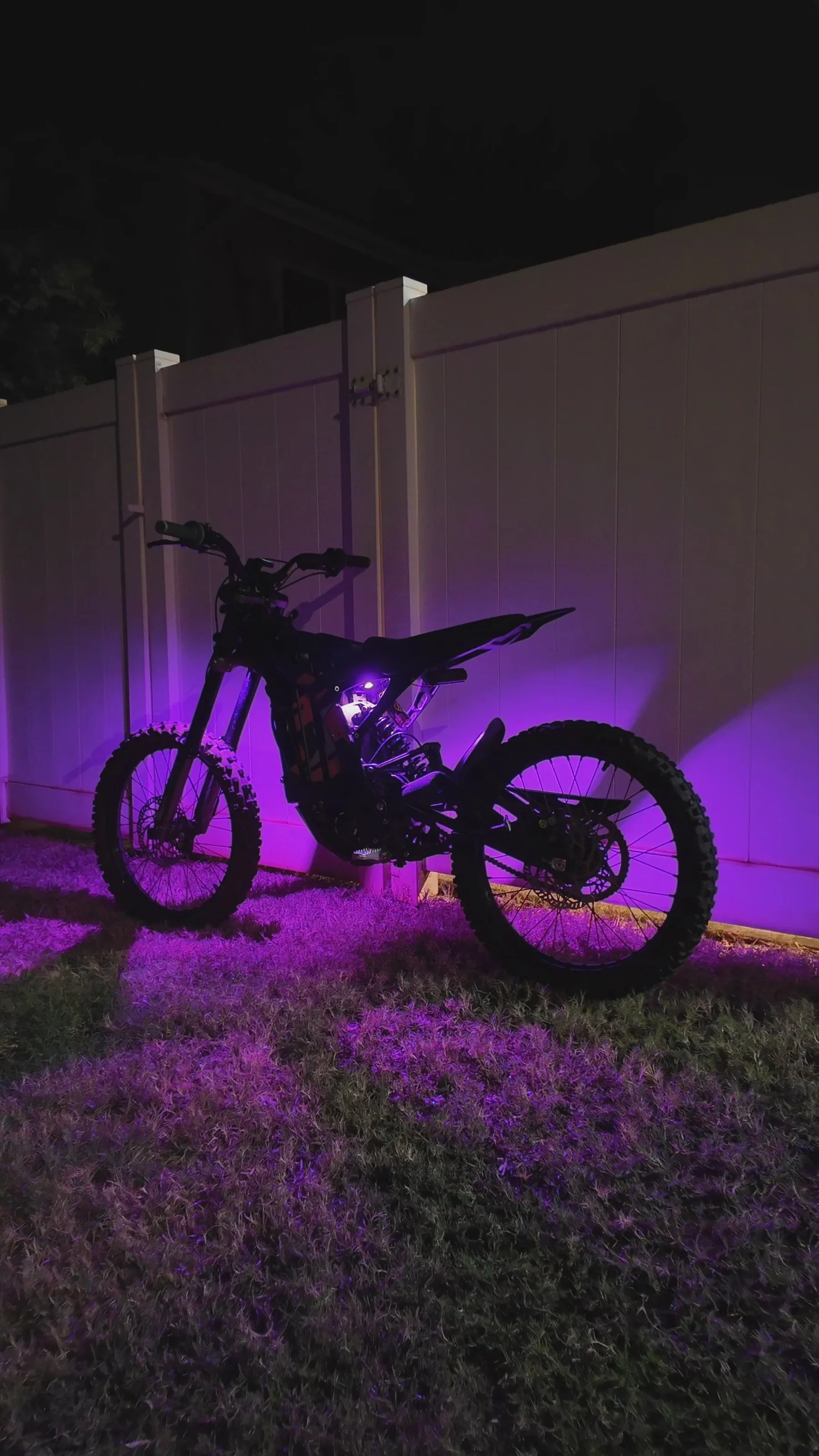 Thumbnail 11